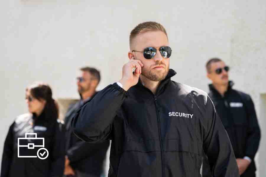 Estoy buscando guardia de seguridad para centro comercial