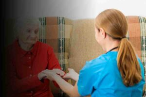 Se busca señora responsable para cuidar a mi abuela con paciencia